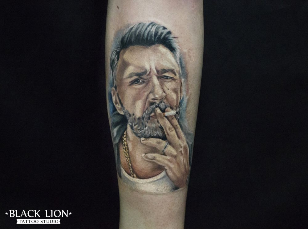 LION TATTOO SCHOOL